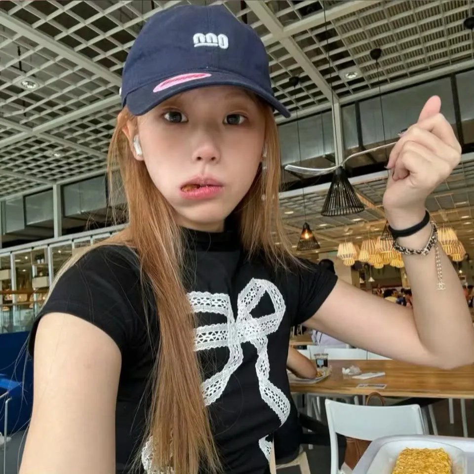 除夕夜老爸马甲藏不住了